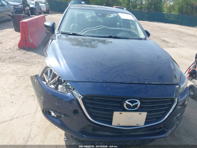 2018 Mazda Mazda3 Touring მანქანა იყიდება აუქციონზე, vin: 3MZBN1V39JM238329, აუქციონის ნომერი: 44838750