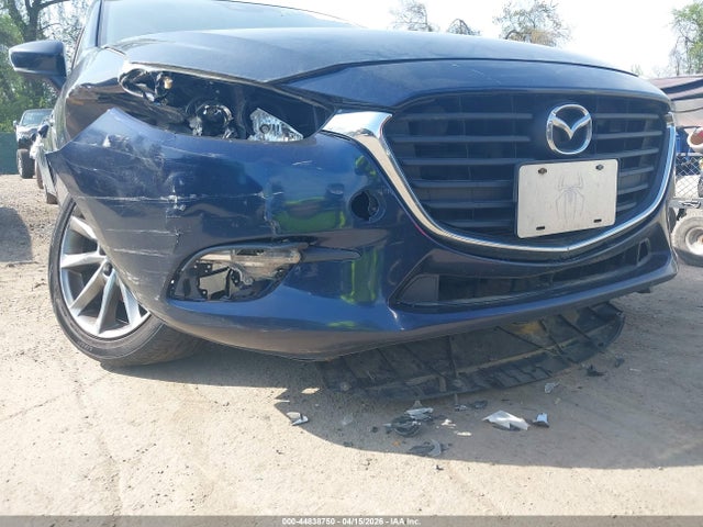 2018 Mazda Mazda3 Touring მანქანა იყიდება აუქციონზე, vin: 3MZBN1V39JM238329, აუქციონის ნომერი: 44838750