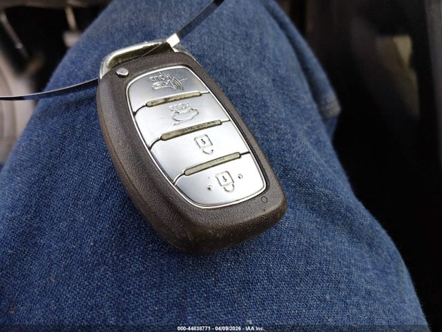 44838771 :رقم المزاد ، KM8JU3AG6FU958062 vin ، 2015 Hyundai Tucson Limited مزاد بيع