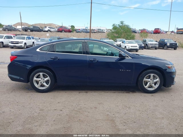1G1ZC5ST1HF263764 Chevrolet Malibu 1fl