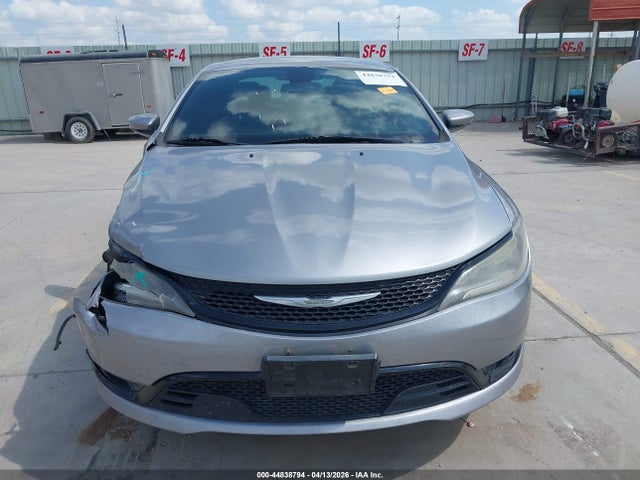 2015 Chrysler 200 S მანქანა იყიდება აუქციონზე, vin: 1C3CCCBB2FN593834, აუქციონის ნომერი: 44838794
