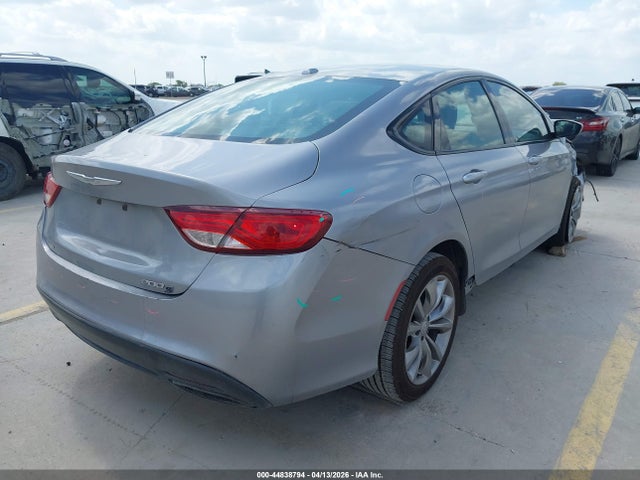 2015 Chrysler 200 S მანქანა იყიდება აუქციონზე, vin: 1C3CCCBB2FN593834, აუქციონის ნომერი: 44838794