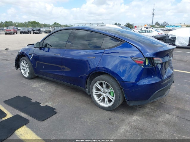 2023 Tesla Model Y Awd/long Range Dual Motor All-wheel Drive მანქანა იყიდება აუქციონზე, vin: 7SAYGDEE8PA200114, აუქციონის ნომერი: 44838795