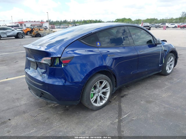 2023 Tesla Model Y Awd/long Range Dual Motor All-wheel Drive მანქანა იყიდება აუქციონზე, vin: 7SAYGDEE8PA200114, აუქციონის ნომერი: 44838795
