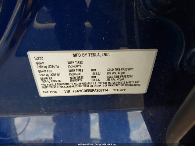 2023 Tesla Model Y Awd/long Range Dual Motor All-wheel Drive მანქანა იყიდება აუქციონზე, vin: 7SAYGDEE8PA200114, აუქციონის ნომერი: 44838795