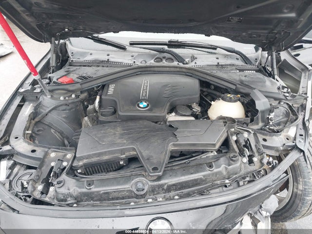 44838804 :رقم المزاد ، WBA3B1G56FNT64477 vin ، 2015 Bmw 320i مزاد بيع