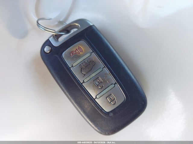 44838825 :رقم المزاد ، 5XYKU4A14BG113068 vin ، 2011 Kia Sorento Ex مزاد بيع