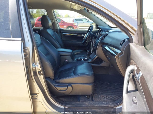 44838825 :رقم المزاد ، 5XYKU4A14BG113068 vin ، 2011 Kia Sorento Ex مزاد بيع