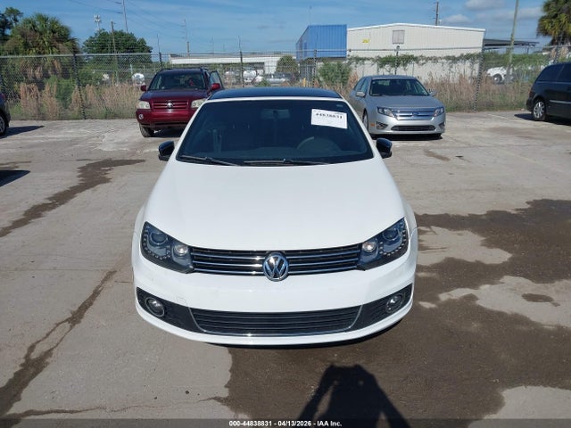 2013 Volkswagen Eos Sport მანქანა იყიდება აუქციონზე, vin: WVWBW8AH5DV000630, აუქციონის ნომერი: 44838831