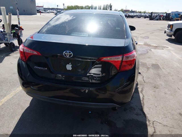Toyota COROLLA LE 2018 2T1BURHE1JC078263 Image 17
