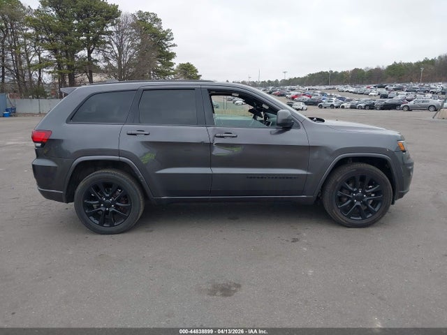 Продаж на аукціоні авто 2017 Jeep Grand Cherokee Altitude 4x4, vin: 1C4RJFAG1HC910642, номер лоту: 44838899