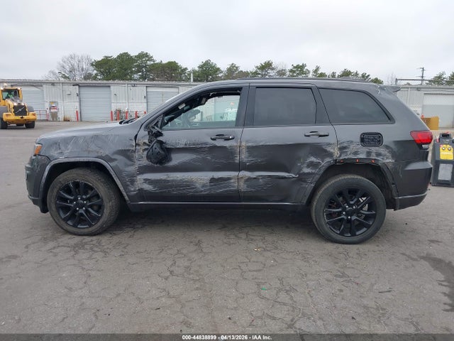 Продаж на аукціоні авто 2017 Jeep Grand Cherokee Altitude 4x4, vin: 1C4RJFAG1HC910642, номер лоту: 44838899