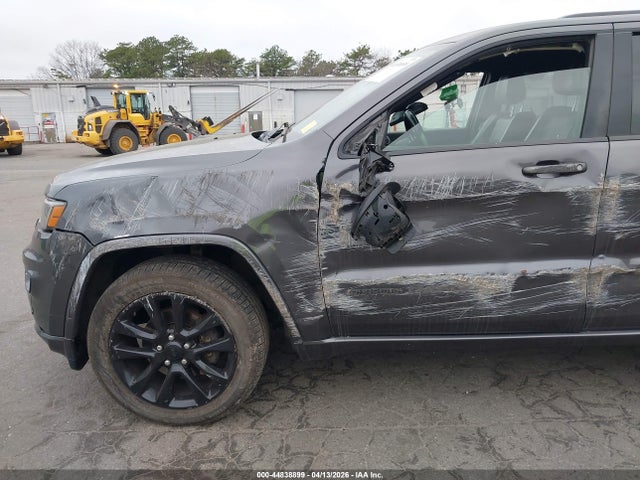 Продаж на аукціоні авто 2017 Jeep Grand Cherokee Altitude 4x4, vin: 1C4RJFAG1HC910642, номер лоту: 44838899
