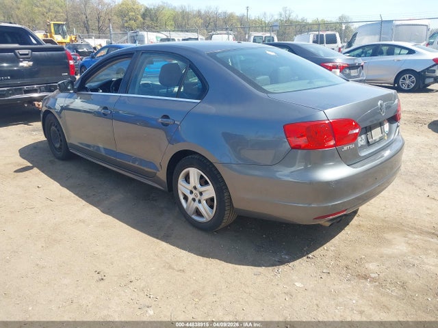 Продаж на аукціоні авто 2013 Volkswagen Jetta 2.5l Se, vin: 3VWDP7AJ5DM434623, номер лоту: 44838915