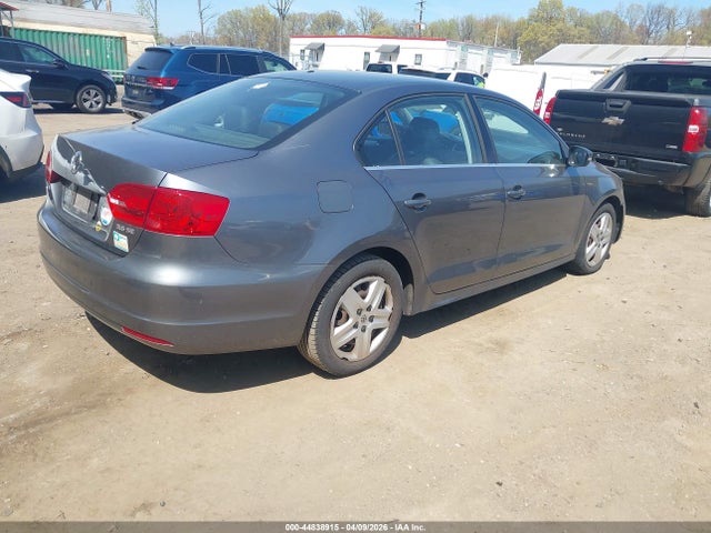 Продаж на аукціоні авто 2013 Volkswagen Jetta 2.5l Se, vin: 3VWDP7AJ5DM434623, номер лоту: 44838915