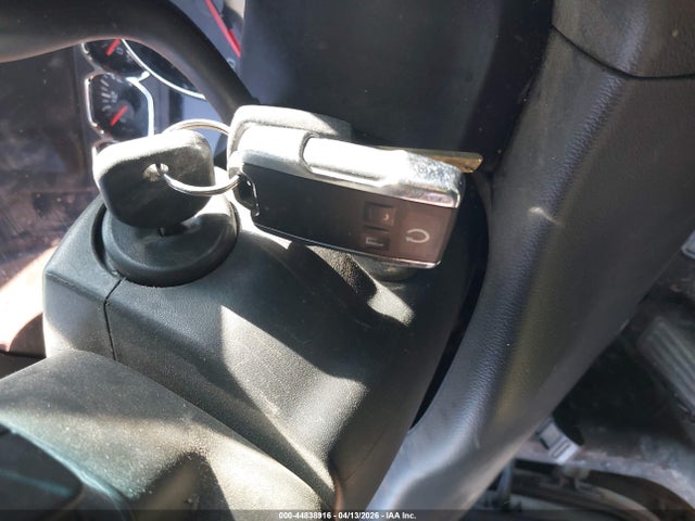 2014 Chevrolet Silverado 1500 1lt მანქანა იყიდება აუქციონზე, vin: 3GCUKREC8EG324366, აუქციონის ნომერი: 44838916