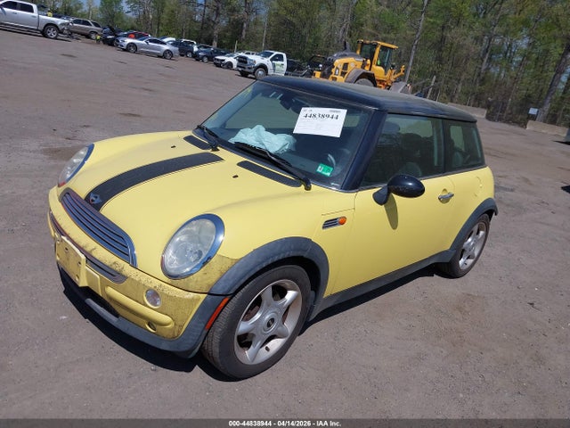 2004 Mini Cooper მანქანა იყიდება აუქციონზე, vin: WMWRC33454TC50093, აუქციონის ნომერი: 44838944