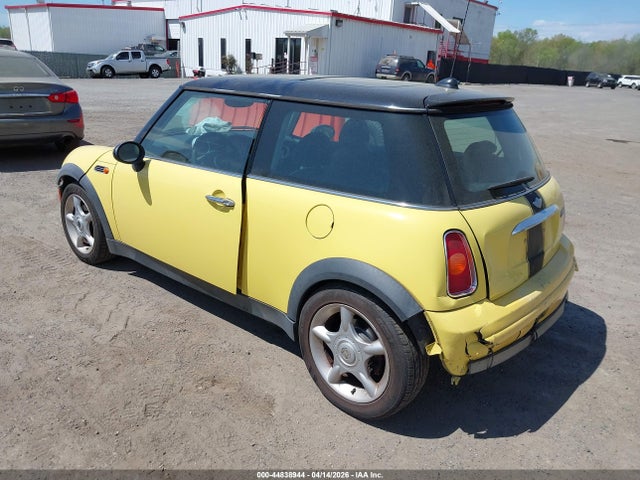 2004 Mini Cooper მანქანა იყიდება აუქციონზე, vin: WMWRC33454TC50093, აუქციონის ნომერი: 44838944