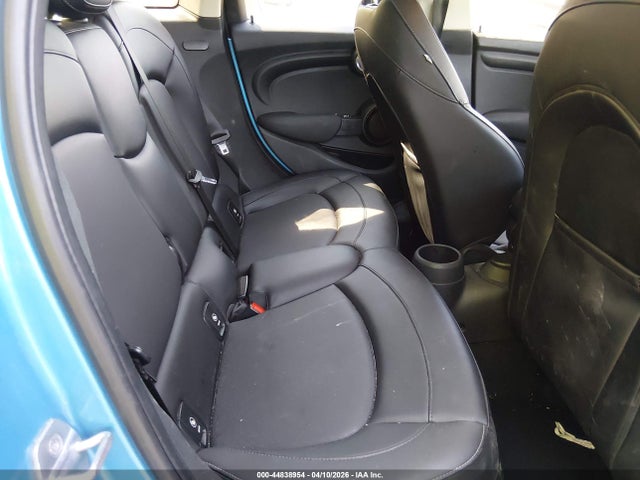 Aukcja sprzedaży 2016 Mini Hardtop Cooper, vin: WMWXU1C51G2D08275, numer aukcji: 44838954