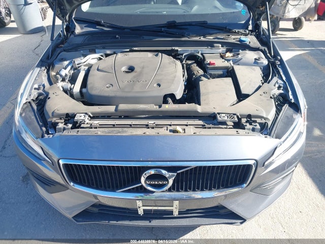 2020 Volvo S60 T6 Momentum მანქანა იყიდება აუქციონზე, vin: 7JRA22TK6LG067061, აუქციონის ნომერი: 44838976