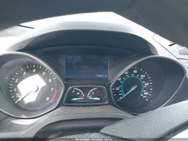 Продажа на аукционе авто 2015 Ford Escape Se, vin: 1FMCU0G76FUC01547, номер лота: 44838988