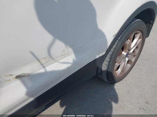 2016 Ford Escape Titanium მანქანა იყიდება აუქციონზე, vin: 1FMCU0JX0GUB97697, აუქციონის ნომერი: 44838996