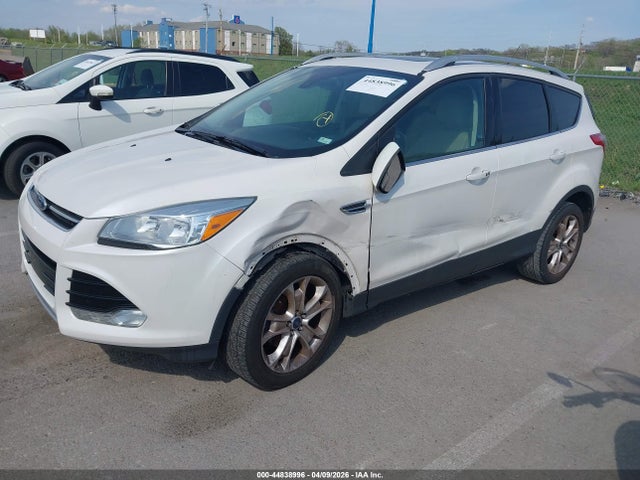 2016 Ford Escape Titanium მანქანა იყიდება აუქციონზე, vin: 1FMCU0JX0GUB97697, აუქციონის ნომერი: 44838996