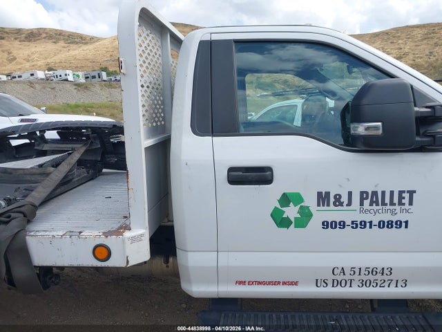 2020 Ford F-550 Chassis Xl მანქანა იყიდება აუქციონზე, vin: 1FDUF5GT6LDA04026, აუქციონის ნომერი: 44838998