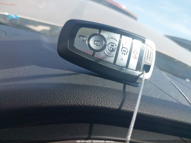 2021 Ford Escape Sel მანქანა იყიდება აუქციონზე, vin: 1FMCU9H66MUA70661, აუქციონის ნომერი: 44839020