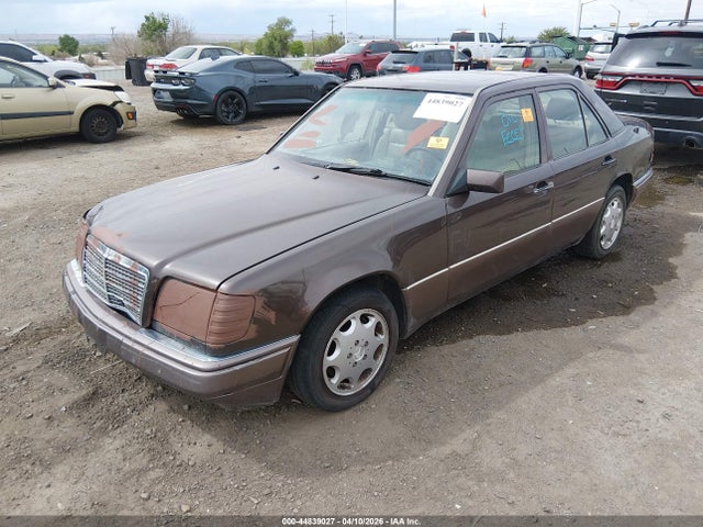 Продаж на аукціоні авто 1994 Mercedes-benz E 320, vin: WDBEA32EXRC141911, номер лоту: 44839027