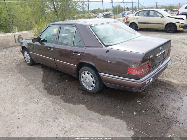 Продаж на аукціоні авто 1994 Mercedes-benz E 320, vin: WDBEA32EXRC141911, номер лоту: 44839027