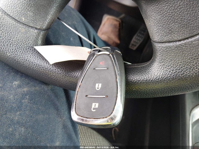 44839044 :رقم المزاد ، 1GNERFKWXMJ178599 vin ، 2021 Chevrolet Traverse Fwd Ls مزاد بيع