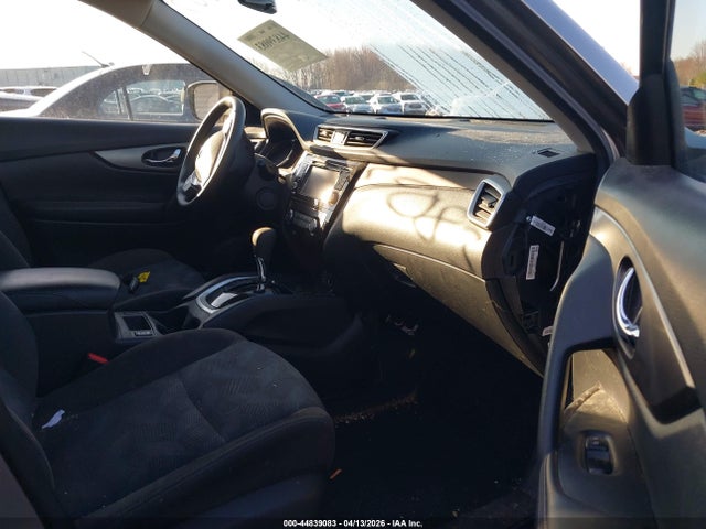 KNMAT2MV1FP578668 Nissan ROGUE SV