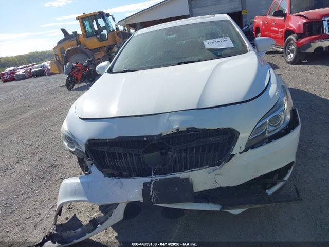 Продаж на аукціоні авто 2018 Buick Lacrosse Premium, vin: 1G4ZR5SS2JU138623, номер лоту: 44839108
