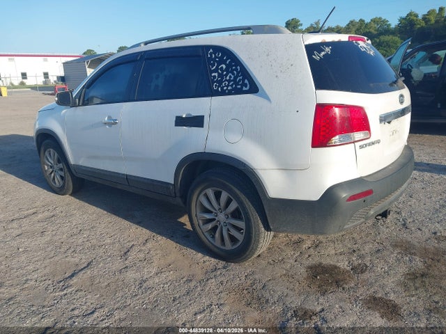 44839128 :رقم المزاد ، 5XYKT4A28BG113666 vin ، 2011 Kia Sorento Lx V6 مزاد بيع
