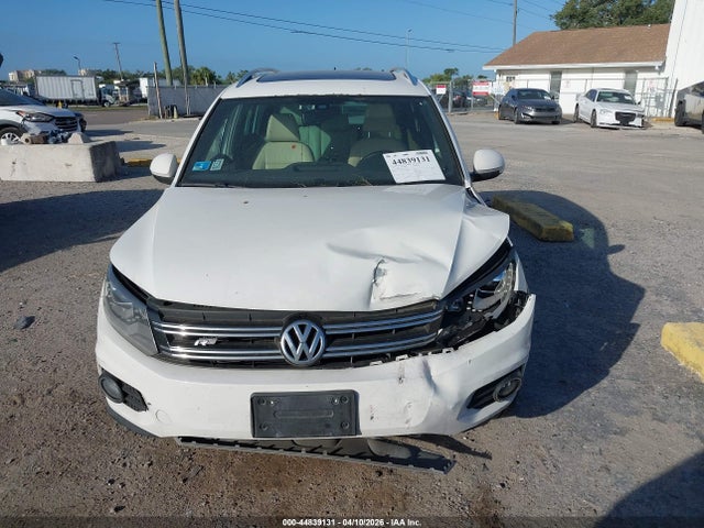 Продаж на аукціоні авто 2014 Volkswagen Tiguan R-line, vin: WVGBV3AX4EW543665, номер лоту: 44839131