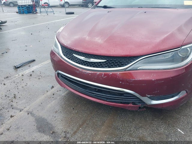Продажа на аукционе авто 2015 Chrysler 200 Limited, vin: 1C3CCCAB7FN588162, номер лота: 44839132