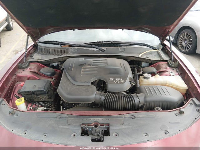 2C3CDXHG0JH316298 Dodge Charger Sxt Plus Rwd