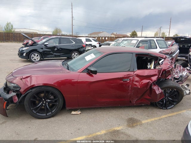 2C3CDXHG0JH316298 Dodge Charger Sxt Plus Rwd
