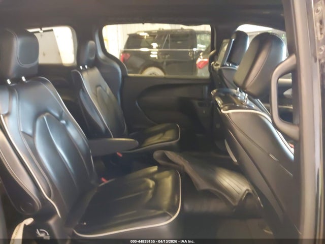 2019 Chrysler Pacifica Limited მანქანა იყიდება აუქციონზე, vin: 2C4RC1GG3KR604867, აუქციონის ნომერი: 44839155