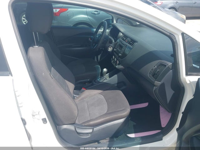 Продаж на аукціоні авто 2016 Kia Rio Lx, vin: KNADM4A35G6596880, номер лоту: 44839164