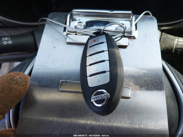 44839172 :رقم المزاد ، 1N4AA6AP2HC363383 vin ، 2017 Nissan Maxima 3.5 Platinum مزاد بيع