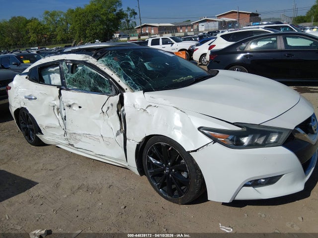 44839172 :رقم المزاد ، 1N4AA6AP2HC363383 vin ، 2017 Nissan Maxima 3.5 Platinum مزاد بيع