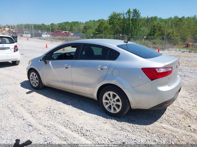 KIA RIO LX 2014 KNADM4A33E6396187 Image 3