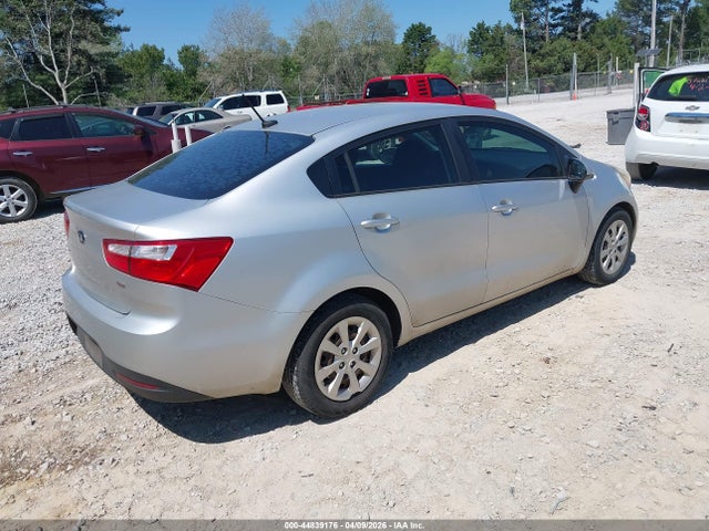 KIA RIO LX 2014 KNADM4A33E6396187 Image 4