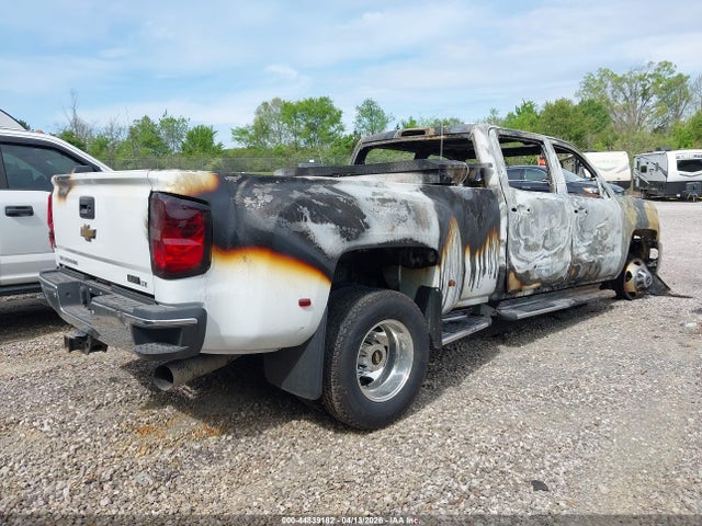 Aukcja sprzedaży 2015 Chevrolet Silverado 3500hd Ltz, vin: 1GC4K0E88FF582574, numer aukcji: 44839182