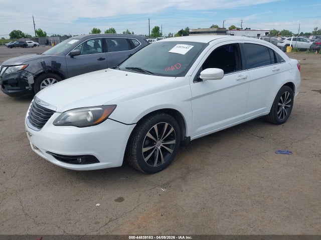 2013 CHRYSLER 200 1C3CCBBB1DN506464 Photo 1