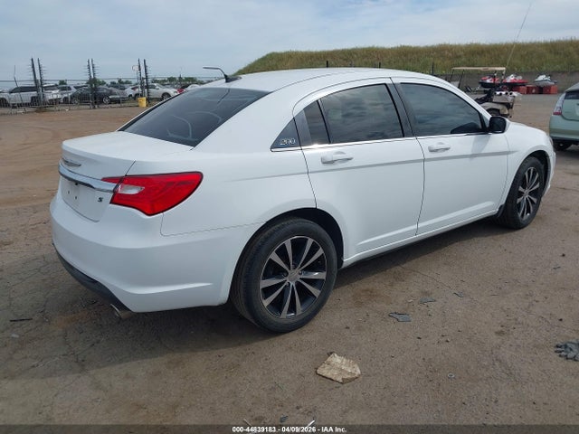 2013 CHRYSLER 200 1C3CCBBB1DN506464 Photo 3