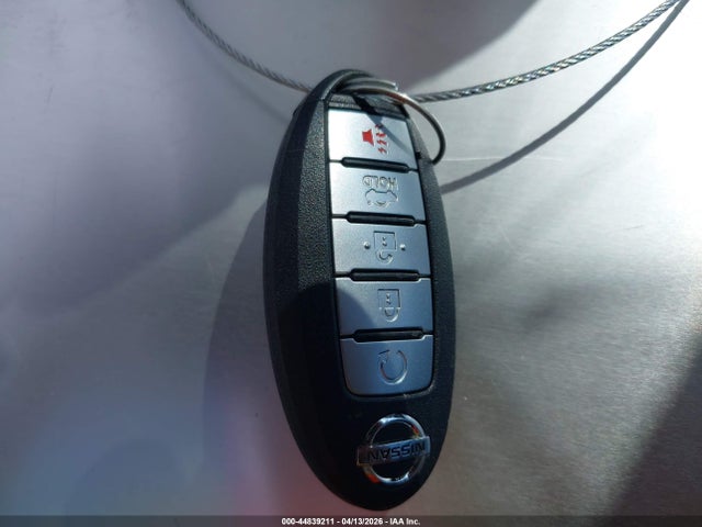 44839211 :رقم المزاد ، 1N4BL4DW0NN396095 vin ، 2022 Nissan Altima Sv Intelligent Awd مزاد بيع