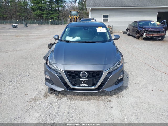 44839211 :رقم المزاد ، 1N4BL4DW0NN396095 vin ، 2022 Nissan Altima Sv Intelligent Awd مزاد بيع